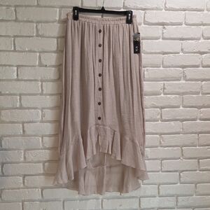 AGB Light Taupe Ruffle-Hem Button Front High-Low Skirt